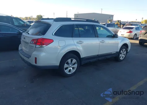 2012 Subaru Outback 2.5I Limited z USA, uszkodzony, nr VIN 4S4BRBJC3C3208956